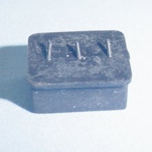 Lionel 356-26 Baggage Cart Rear 3 Finger Motion Pad | Lionel Trains Replacement and Repair Parts