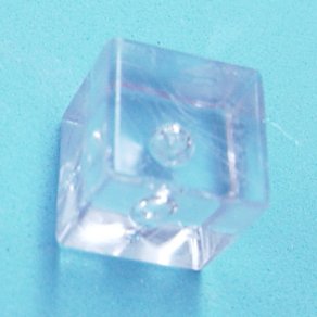  Lionel Train 352-29 Clear Ice Cube with Bubble. Lionel Train Parts, Lionel Train Repair Parts and Lionel Train Replacement Parts in stock for fast shipping.